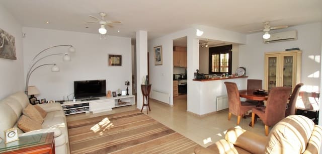 2 soveværelse Villa til salg i Villamartin, Orihuela med swimmingpool - € 259.000 (Ref: 8743856)