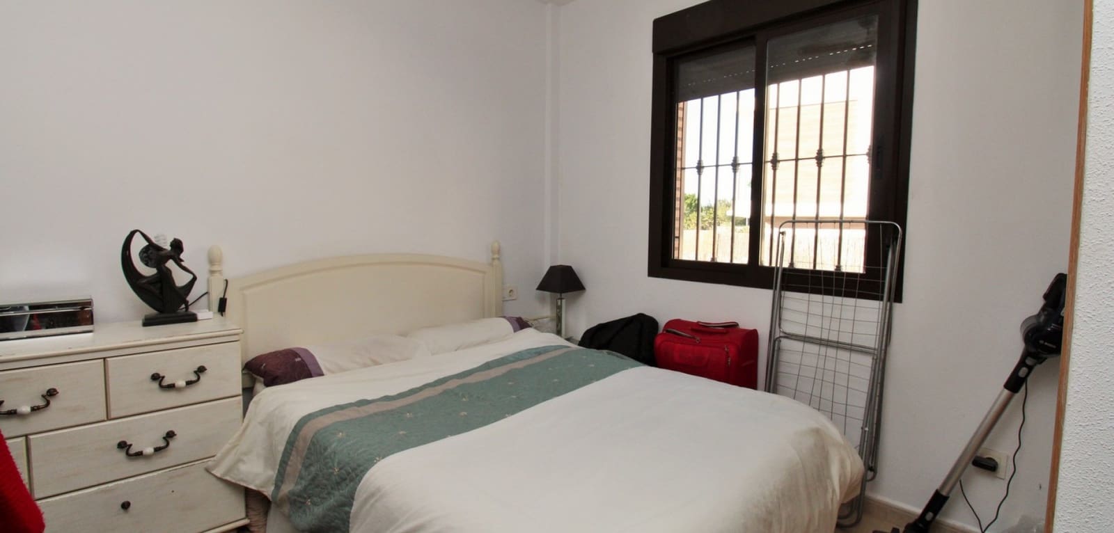 2 soveværelse Villa til salg i Villamartin med swimmingpool - € 259.000 (Ref: 8743856)