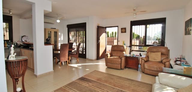 2 soveværelse Villa til salg i Villamartin, Orihuela med swimmingpool - € 259.000 (Ref: 8743856)