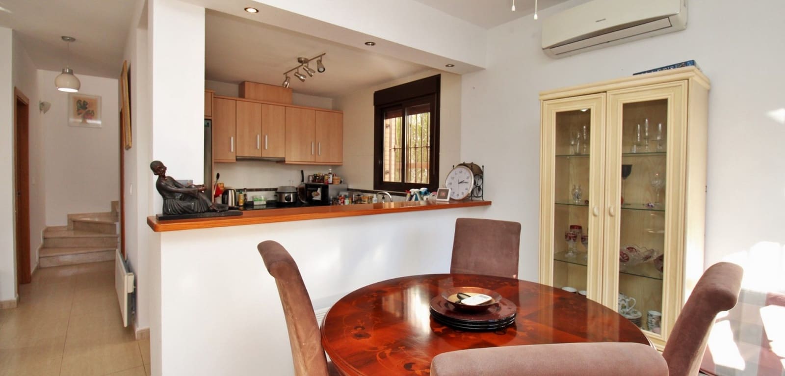 2 soveværelse Villa til salg i Villamartin med swimmingpool - € 259.000 (Ref: 8743856)