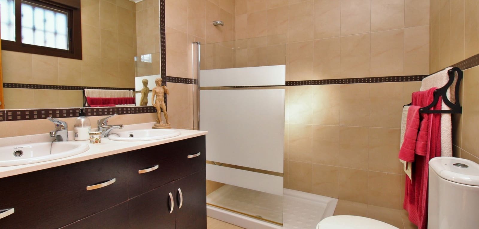 2 soveværelse Villa til salg i Villamartin med swimmingpool - € 259.000 (Ref: 8743856)