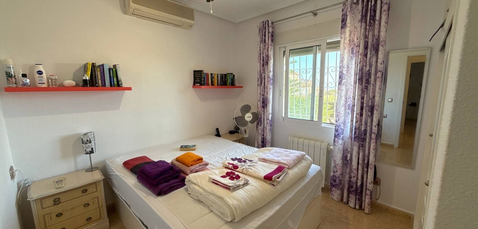 3 bedroom Villa for sale in Villamartin with pool - € 349,950 (Ref: 8757140)