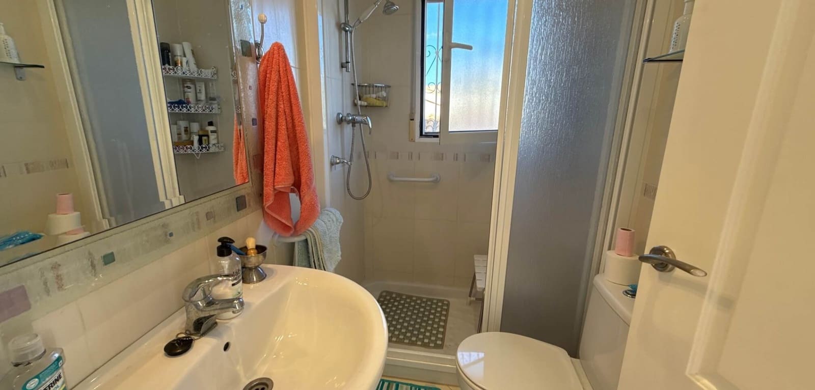 3 bedroom Villa for sale in Villamartin with pool - € 349,950 (Ref: 8757140)