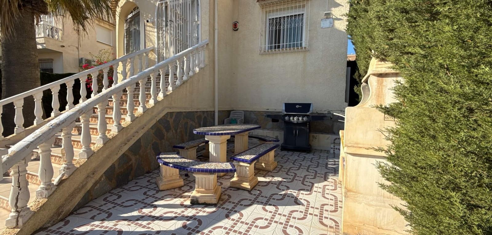 3 bedroom Villa for sale in Villamartin with pool - € 349,950 (Ref: 8757140)