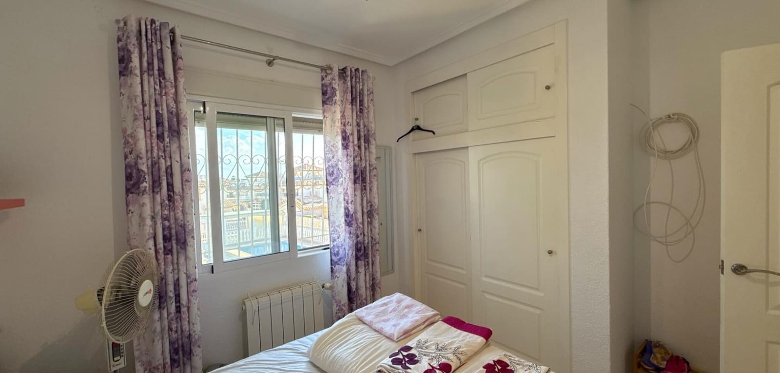 3 bedroom Villa for sale in Villamartin with pool - € 349,950 (Ref: 8757140)