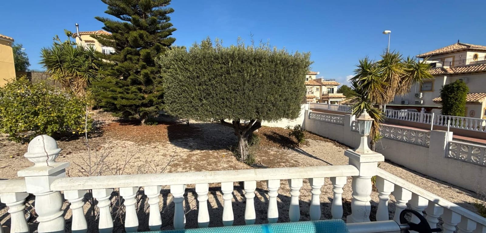 3 bedroom Villa for sale in Villamartin with pool - € 349,950 (Ref: 8757140)