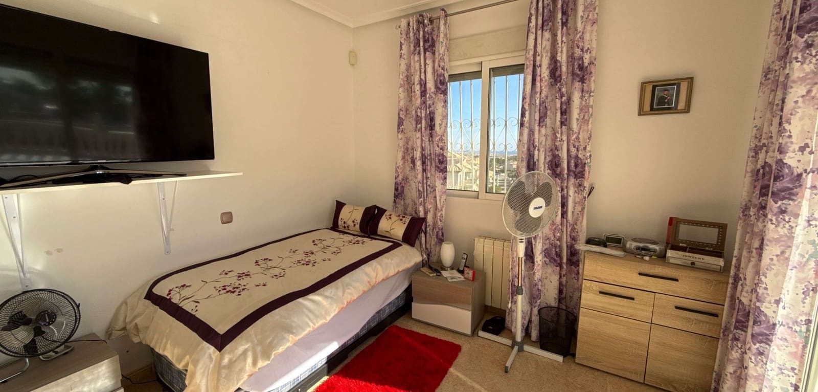 3 bedroom Villa for sale in Villamartin with pool - € 349,950 (Ref: 8757140)