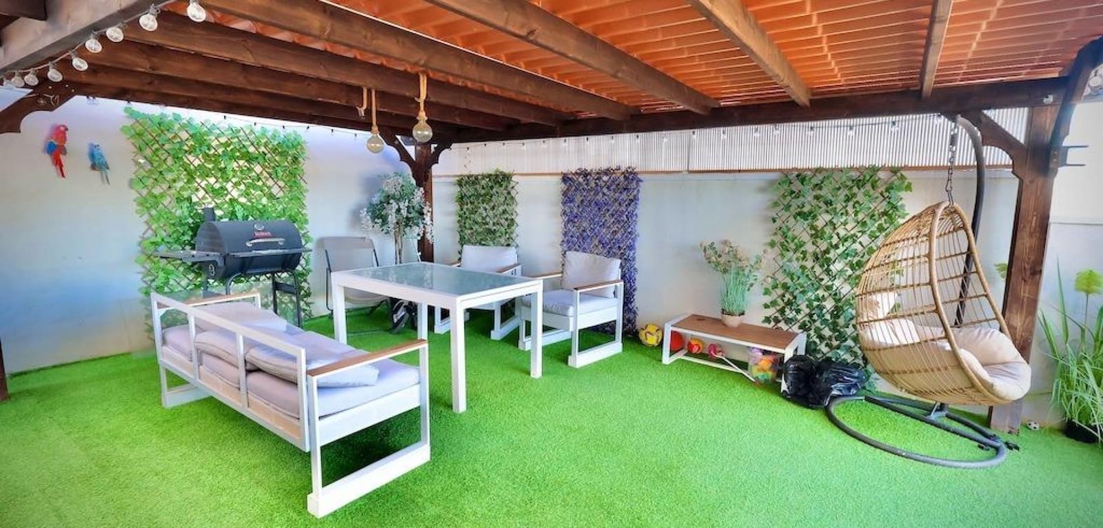 Chalet de 4 habitaciones en San Miguel de Salinas en venta con piscina - 320.000 € (Ref: 8758813)