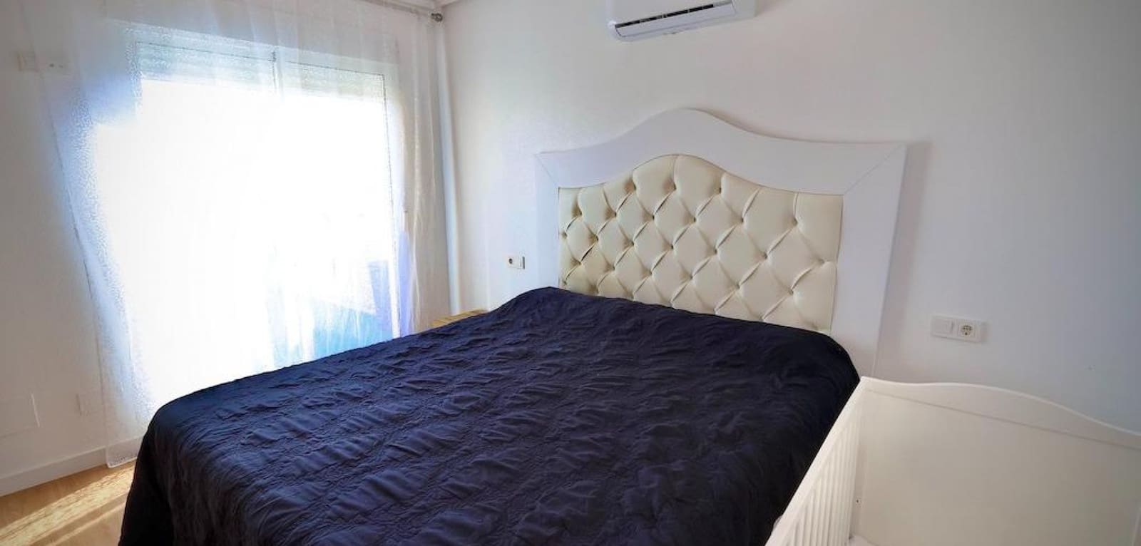 Chalet de 4 habitaciones en San Miguel de Salinas en venta con piscina - 320.000 € (Ref: 8758813)