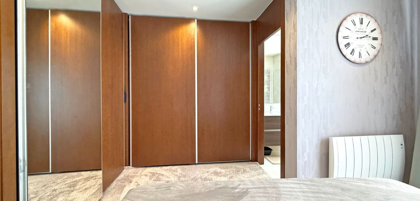 3 makuuhuone Huvila myytävänä paikassa Villamartin mukana uima-altaan - 475 000 € (Ref: 8765698)