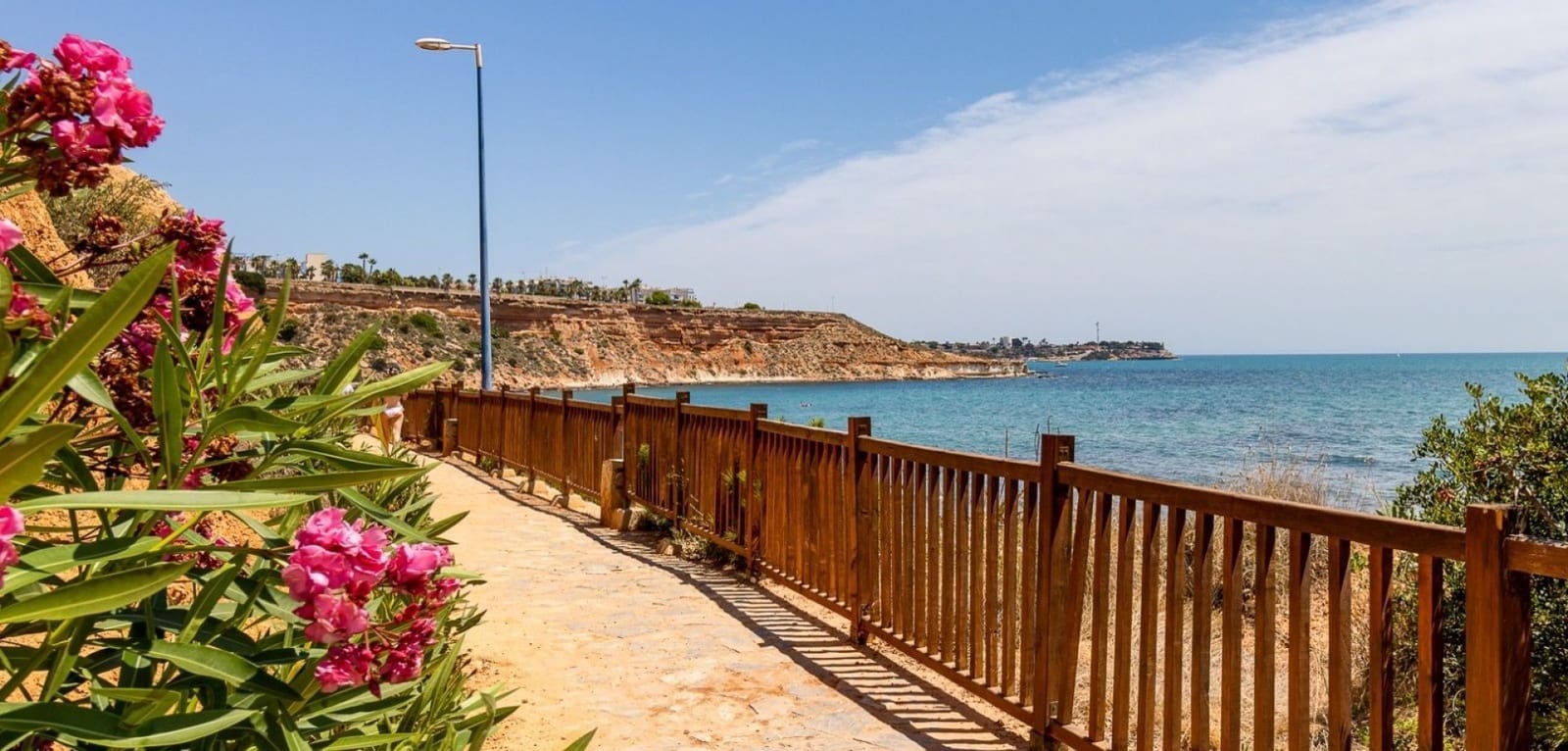 2 bedroom Apartment for sale in Campoamor with pool - € 279,000 (Ref: 8881982)