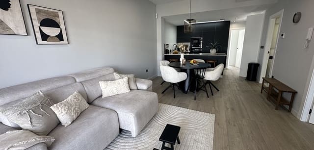 3 soveværelse Lejlighed til salg i Punta Prima, Orihuela med swimmingpool - € 399.000 (Ref: 8979762)