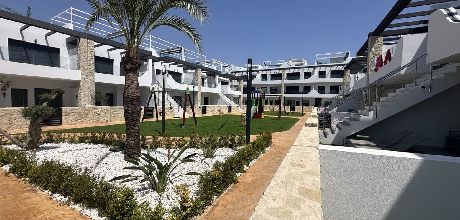 3 soveværelse Lejlighed til salg i Orihuela Costa med swimmingpool - € 399.000 (Ref: 8979762)