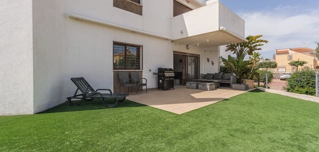 3 soveværelse Lejlighed til salg i La Zenia, Orihuela med swimmingpool - € 379.000 (Ref: 9016009)