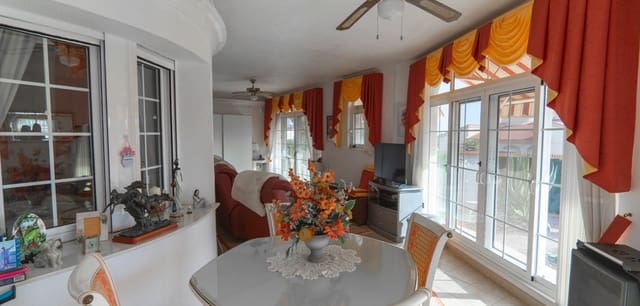 5 sypialnia Willa na sprzedaż w Ciudad Quesada, Rojales z basenem - 499 000 € (Ref: 9016012)