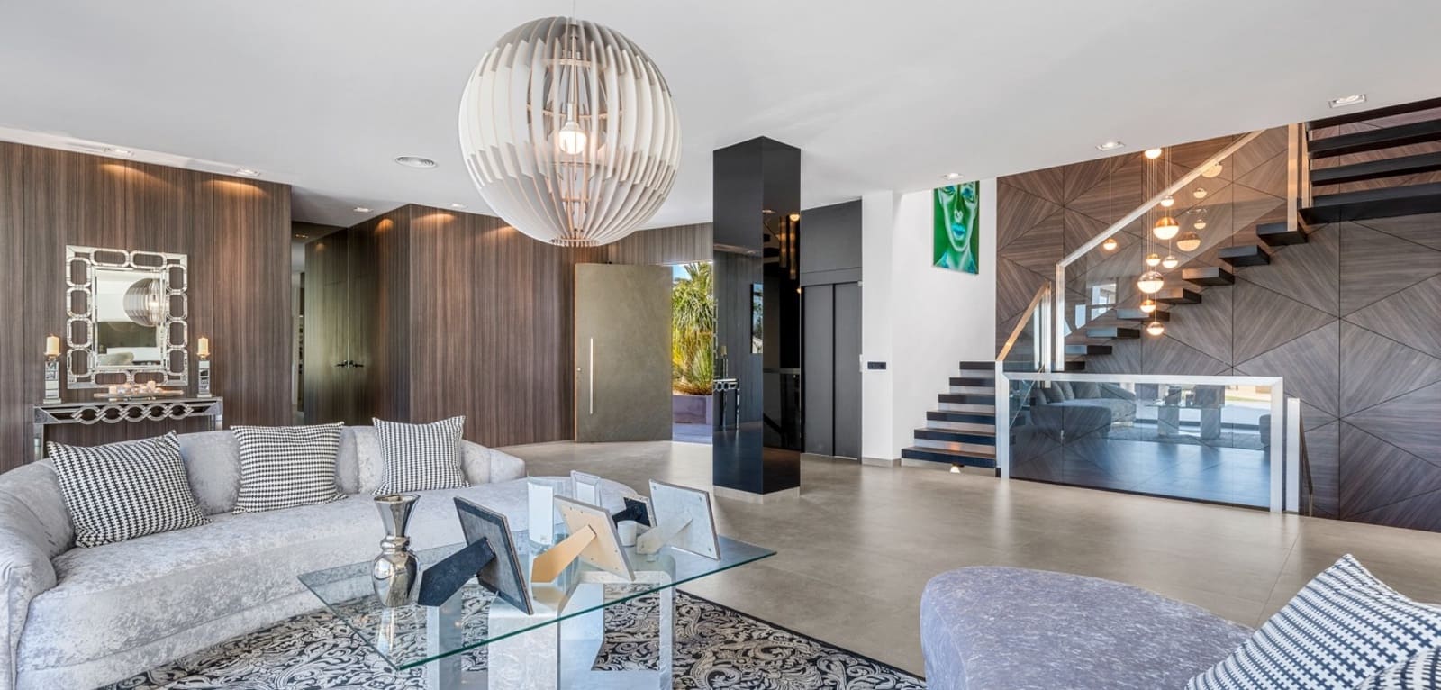 6 slaapkamer Villa te koop in Cabo Roig met zwembad - € 4.750.000 (Ref: 9016015)