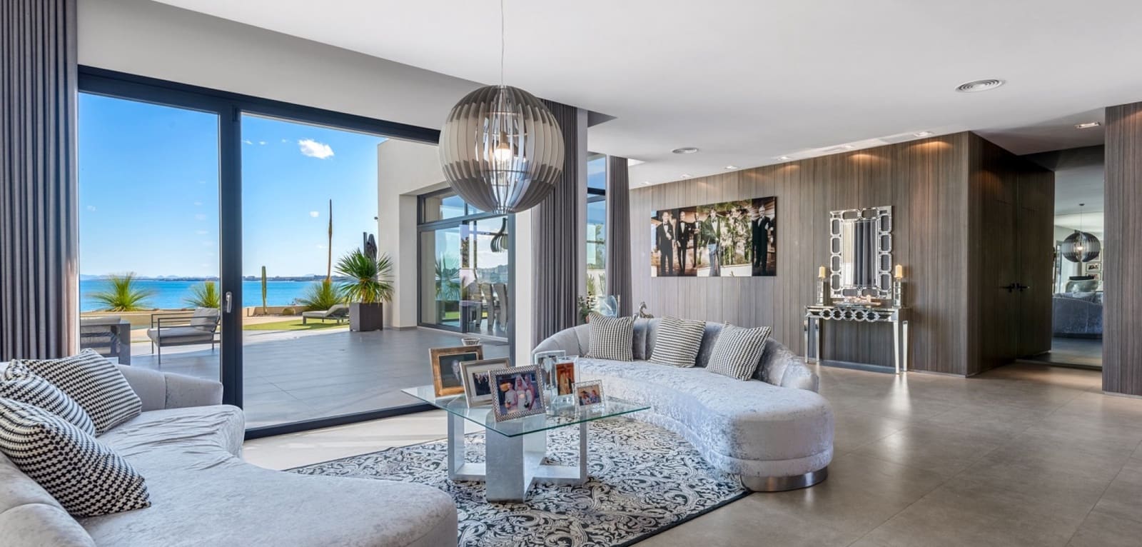 6 slaapkamer Villa te koop in Cabo Roig met zwembad - € 4.750.000 (Ref: 9016015)