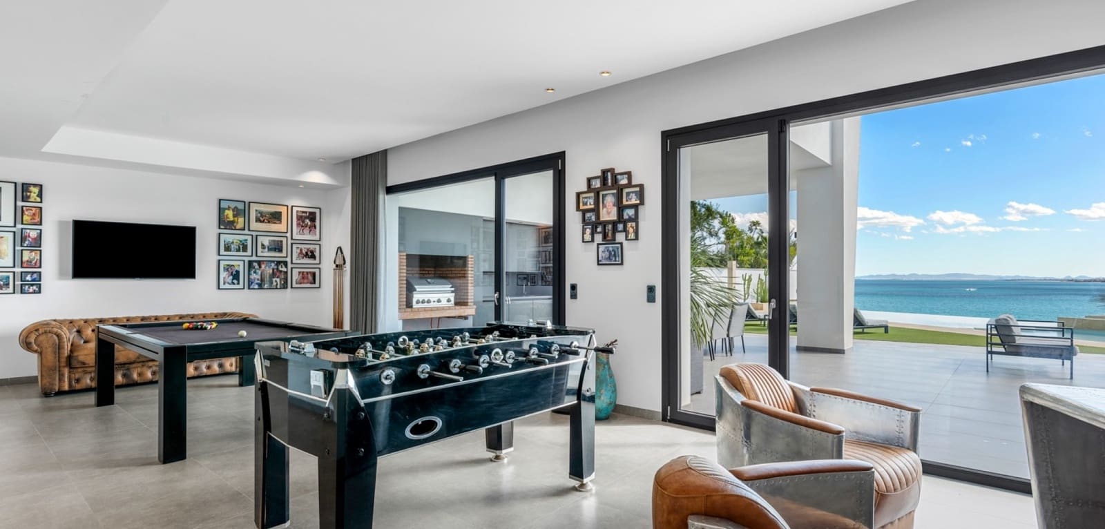 6 slaapkamer Villa te koop in Cabo Roig met zwembad - € 4.750.000 (Ref: 9016015)