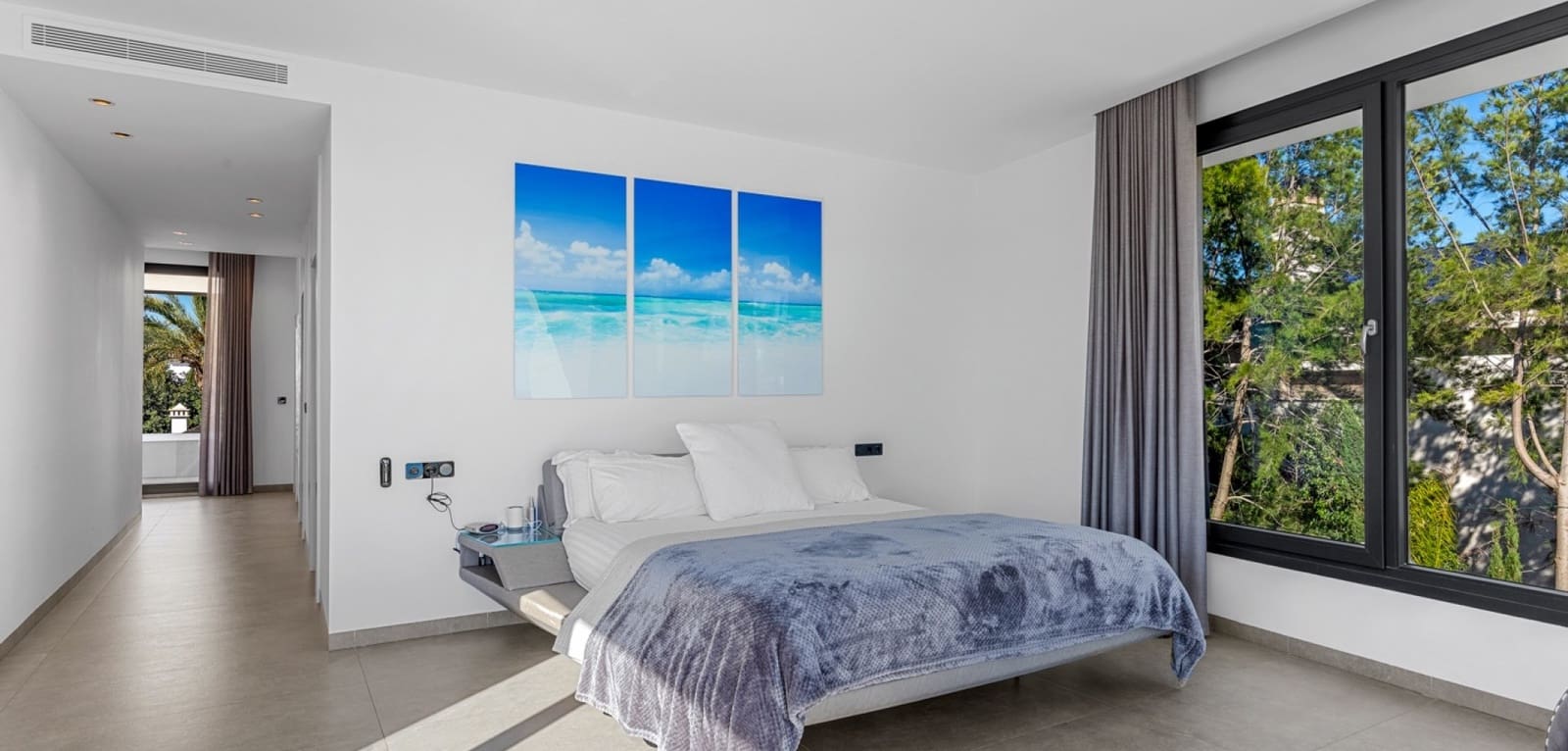 6 slaapkamer Villa te koop in Cabo Roig met zwembad - € 4.750.000 (Ref: 9016015)