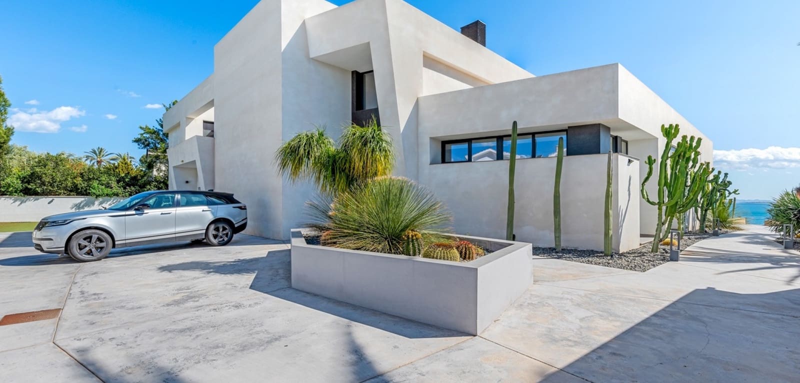 6 slaapkamer Villa te koop in Cabo Roig met zwembad - € 4.750.000 (Ref: 9016015)