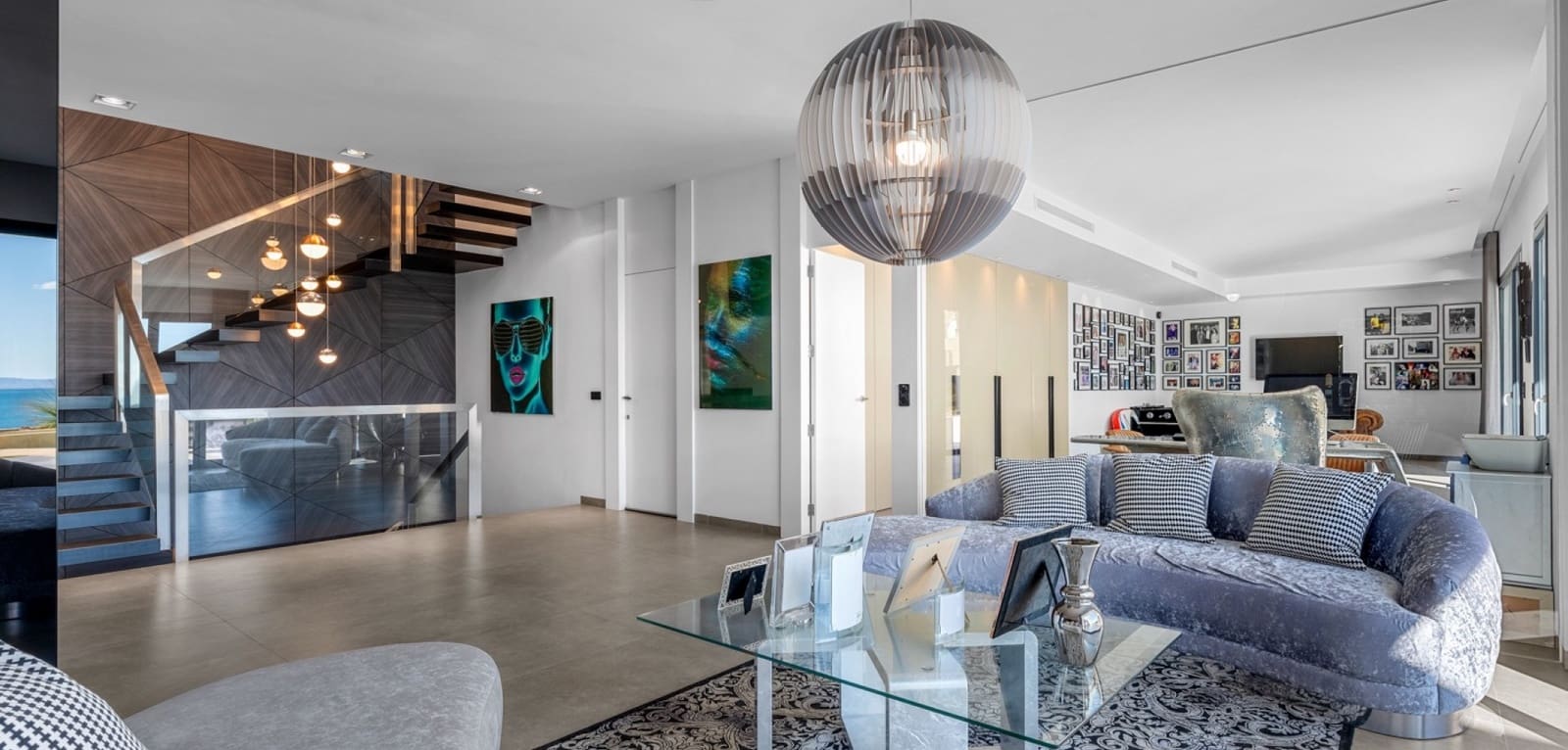 6 slaapkamer Villa te koop in Cabo Roig met zwembad - € 4.750.000 (Ref: 9016015)