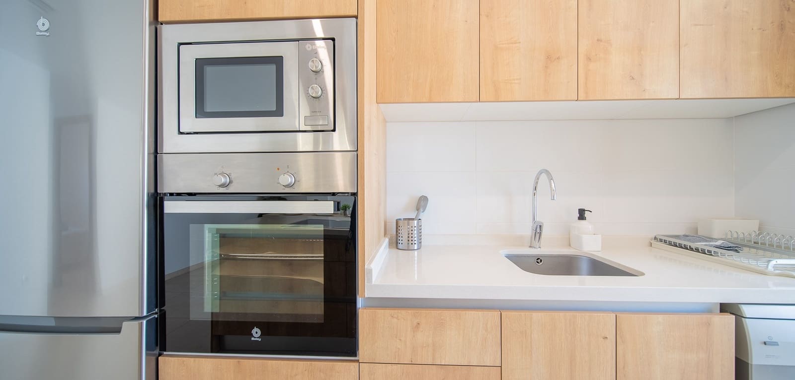 3 bedroom Apartment for sale in Villamartin with pool - € 360,000 (Ref: 9016029)