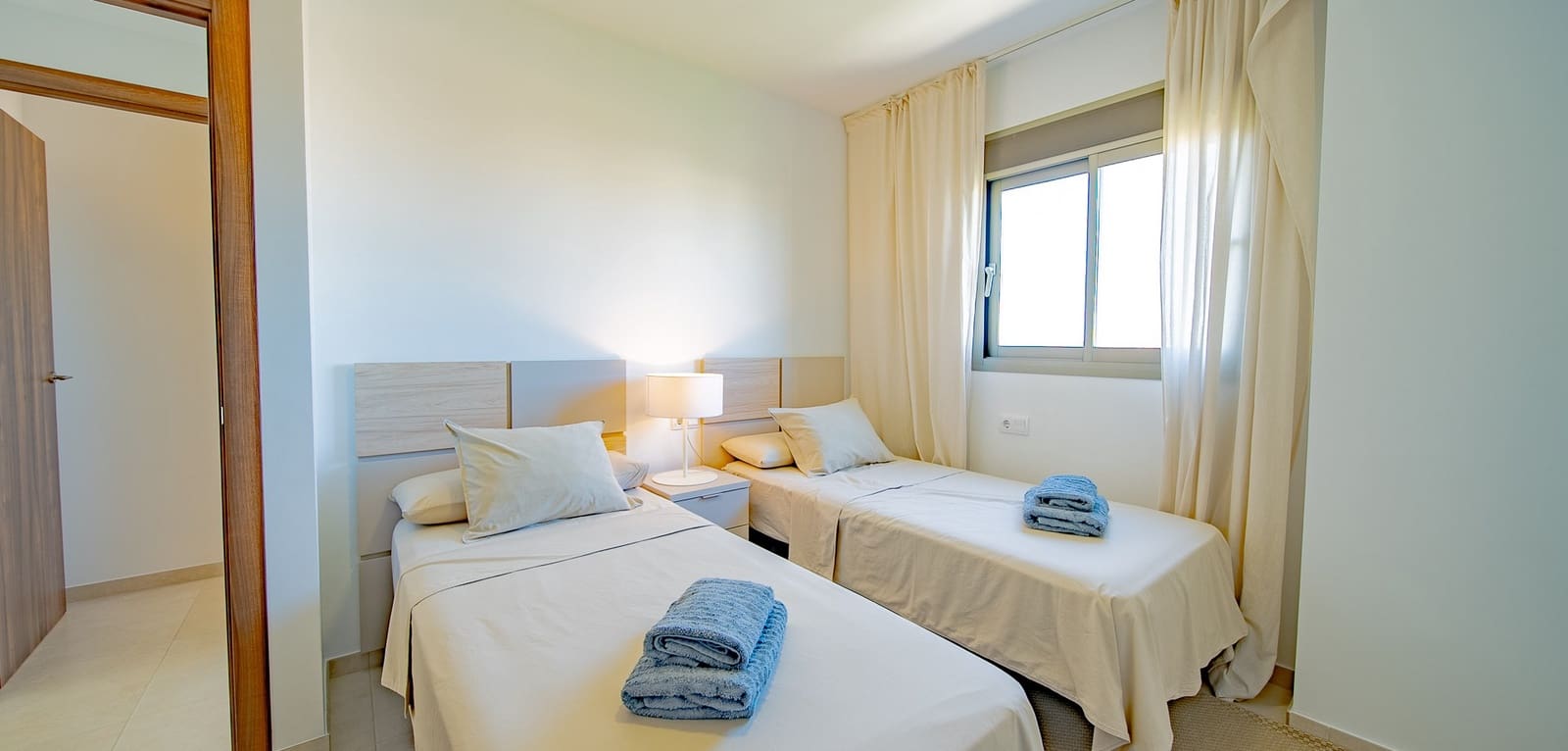 3 bedroom Apartment for sale in Villamartin with pool - € 360,000 (Ref: 9016029)