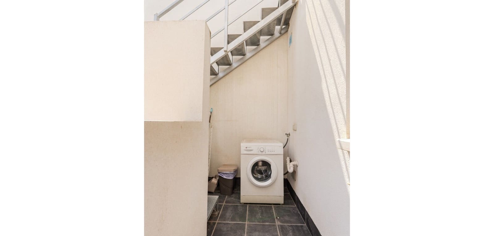 2 bedroom Apartment for sale in Torre de la Horadada with pool - € 229,000 (Ref: 9016040)