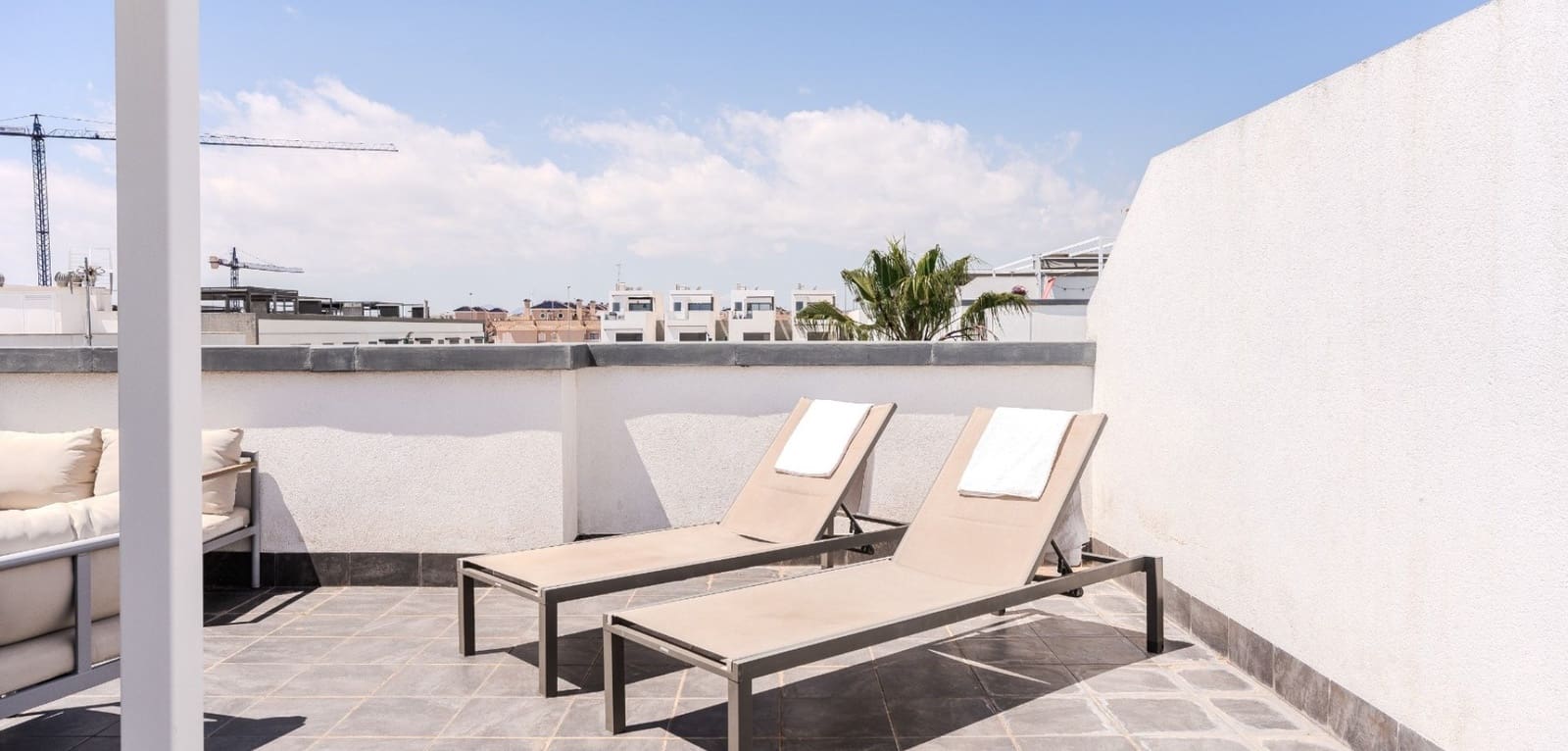 2 bedroom Apartment for sale in Torre de la Horadada with pool - € 229,000 (Ref: 9016040)