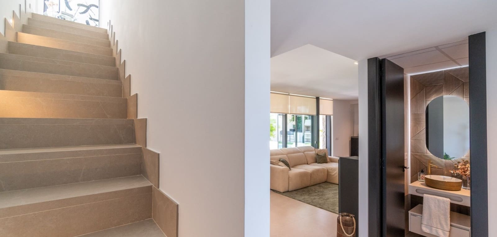 2 chambre Villa/Maison à vendre à Torrevieja avec piscine - 649 000 € (Ref: 9016041)