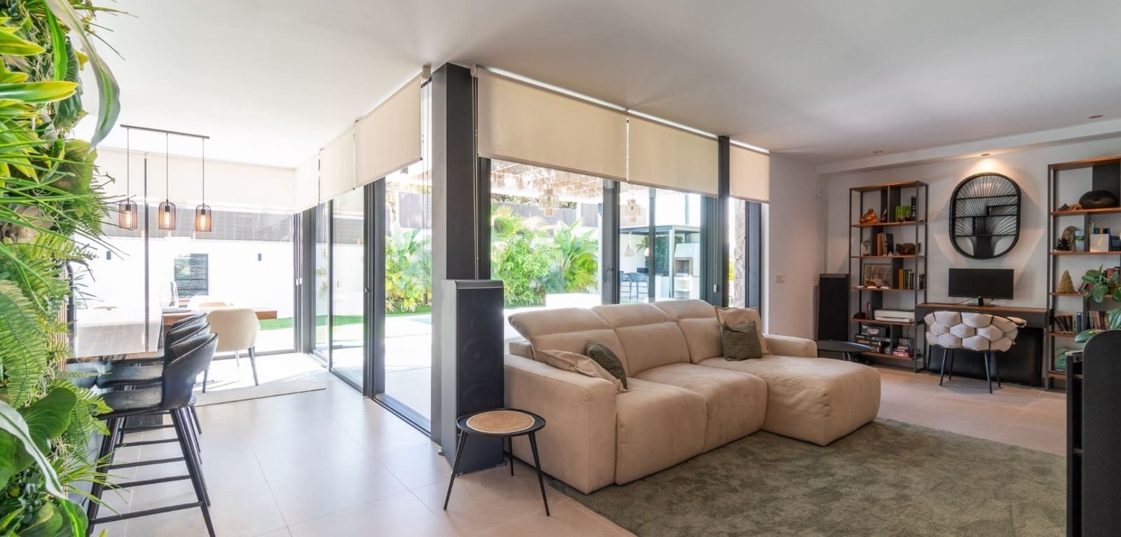 2 chambre Villa/Maison à vendre à Torrevieja avec piscine - 649 000 € (Ref: 9016041)