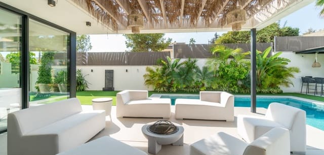 2 chambre Villa/Maison à vendre à Los Balcones - Los Altos, Torrevieja avec piscine - 649 000 € (Ref: 9016041)