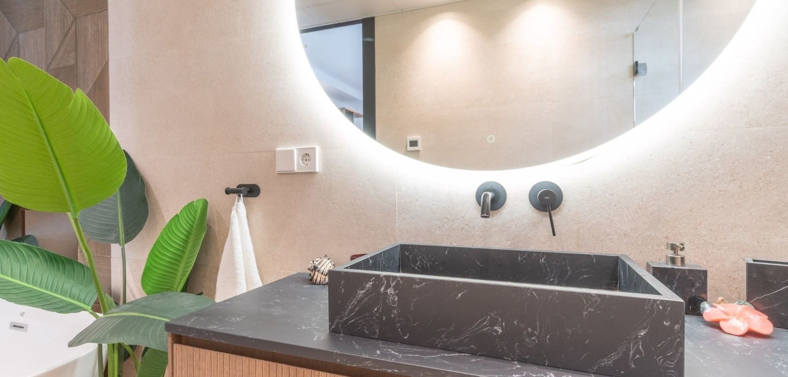 2 chambre Villa/Maison à vendre à Torrevieja avec piscine - 649 000 € (Ref: 9016041)