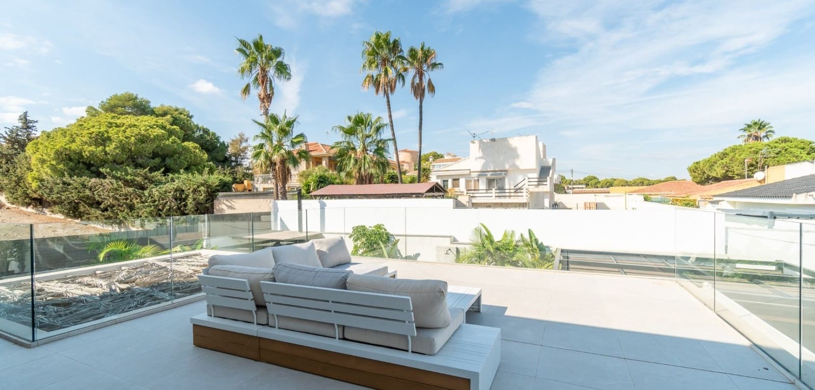 2 chambre Villa/Maison à vendre à Torrevieja avec piscine - 649 000 € (Ref: 9016041)