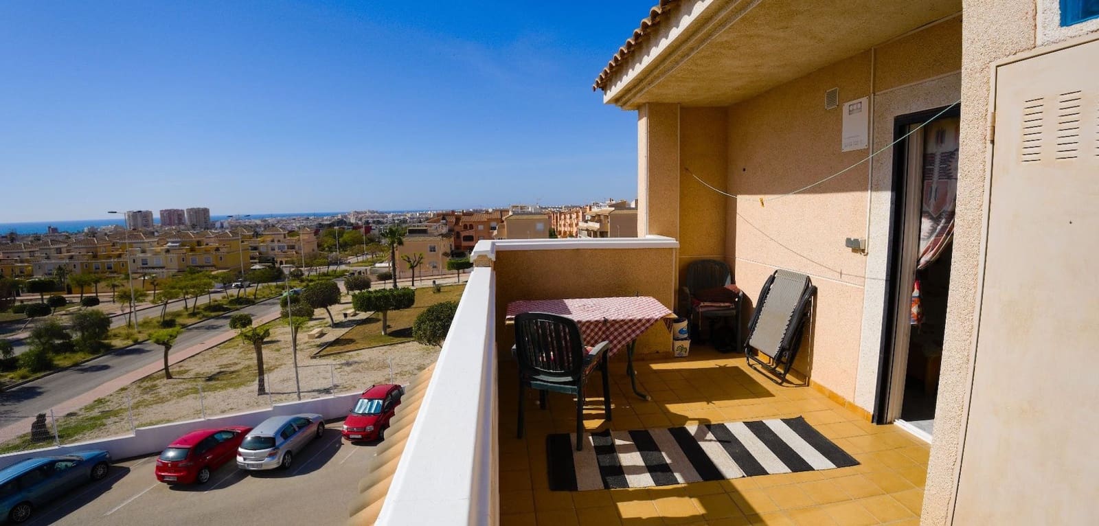 3 sypialnia Dom na sprzedaż w Torrevieja z basenem - 208 000 € (Ref: 9016050)