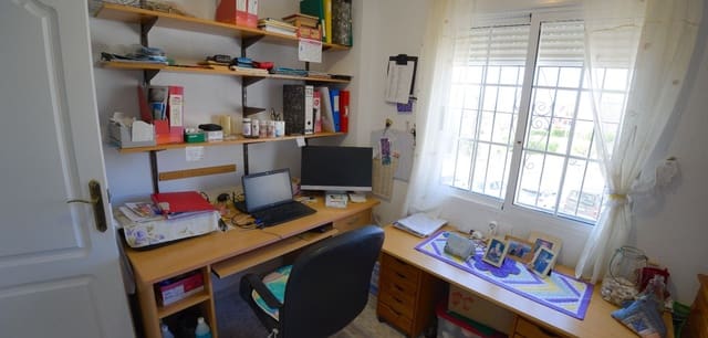 3 soveværelse Byhus til salg i Aguas Nuevas, Torrevieja med swimmingpool - € 208.000 (Ref: 9016050)