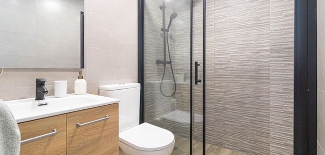 2 quarto Apartamento para venda em El Moncayo - El Pòrtic, Guardamar del Segura com piscina - 118 500 € (Ref: 9016067)