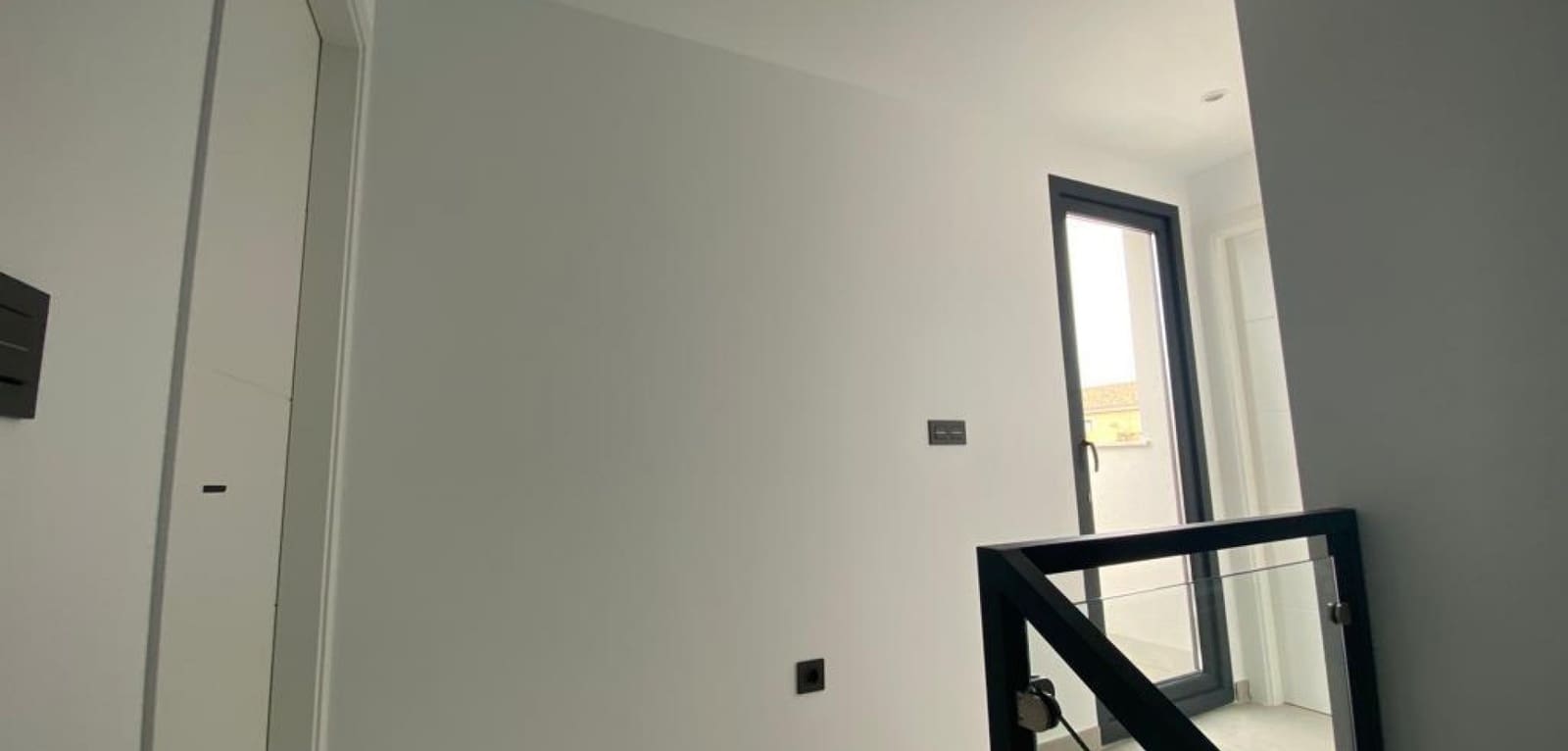 3 soveværelse Villa til salg i Los Alcazares med swimmingpool - € 419.900 (Ref: 9016099)