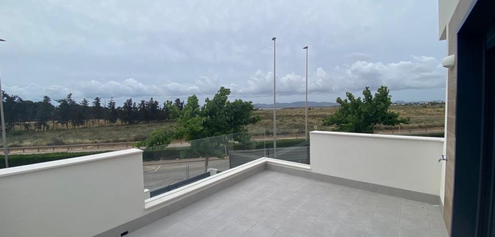 3 soveværelse Villa til salg i Los Alcazares med swimmingpool - € 419.900 (Ref: 9016099)