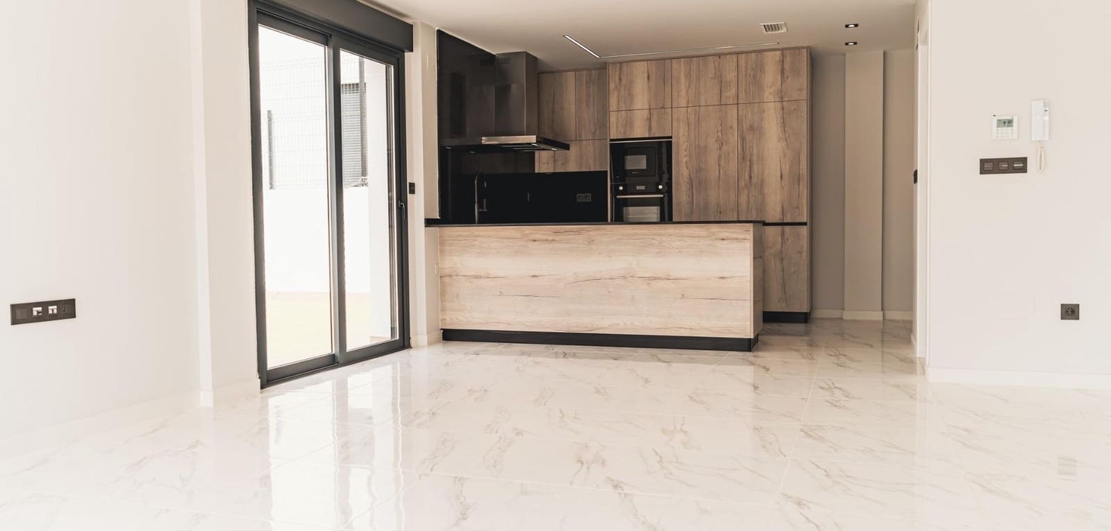 4 bedroom Villa for sale in Orihuela Costa with pool - € 699,900 (Ref: 9016100)