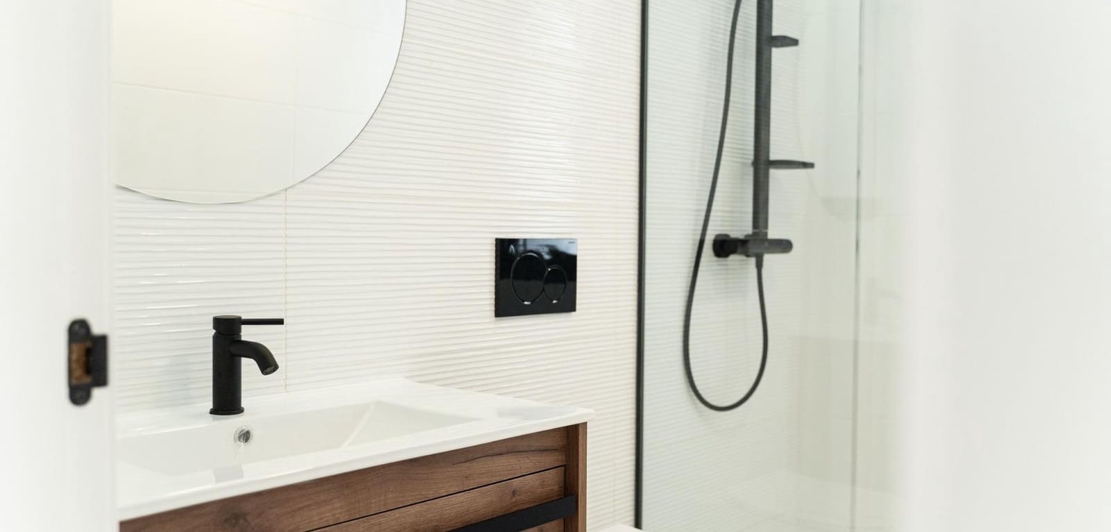 4 bedroom Villa for sale in Orihuela Costa with pool - € 699,900 (Ref: 9016100)