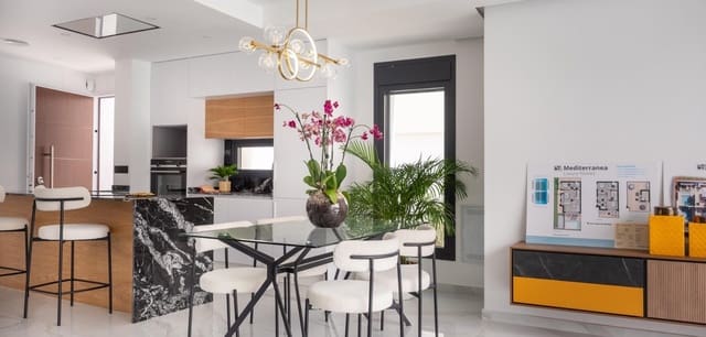 3 slaapkamer Villa te koop in San Pedro del Pinatar ciudad, San Pedro del Pinatar met zwembad - € 465.000 (Ref: 9016102)