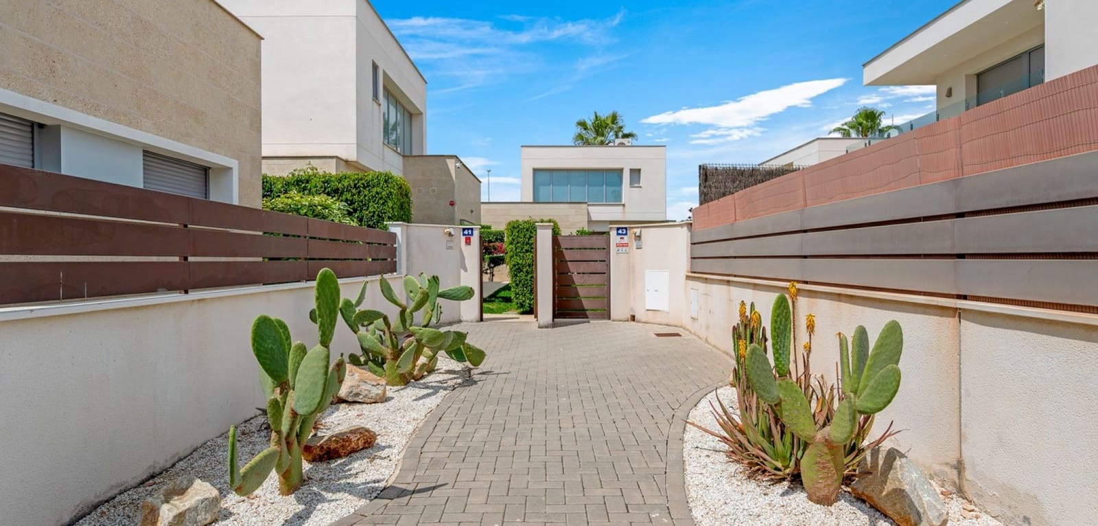 3 quarto Moradia para venda em Orihuela Costa com piscina - 479 000 € (Ref: 9016122)