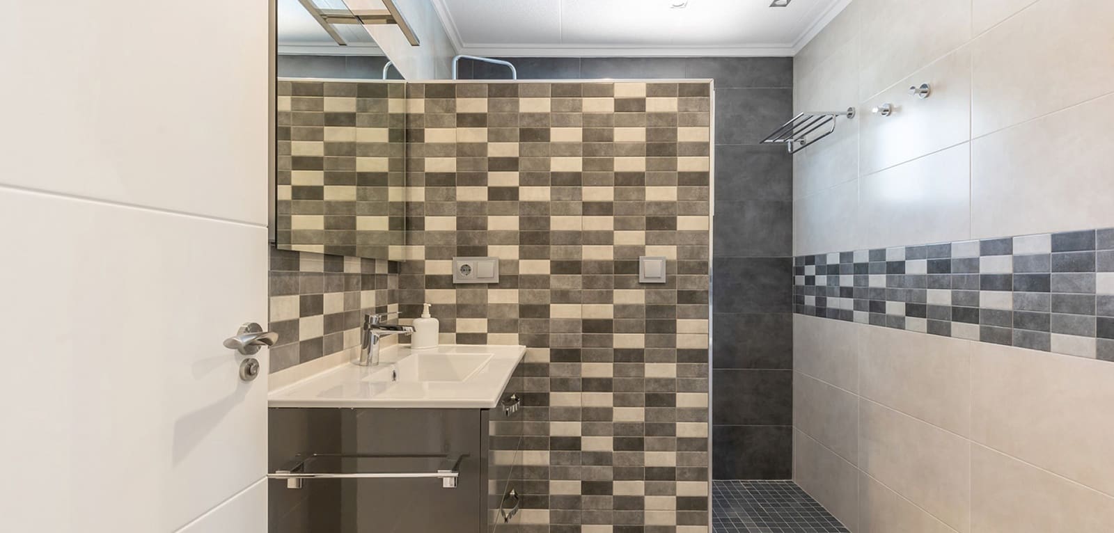 4 quarto Moradia para venda em Orihuela Costa - 749 900 € (Ref: 9016132)