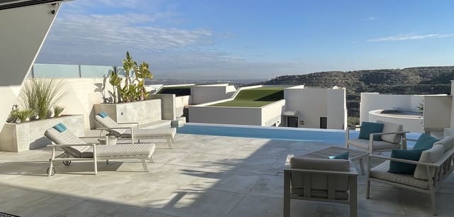 4 Zimmer Villa zu verkaufen in Ciudad Quesada, Rojales - 699.000 € (Ref: 9021391)