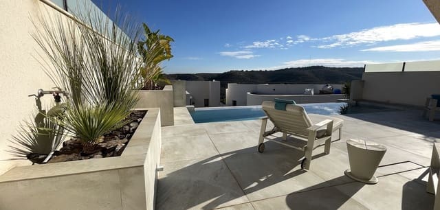 4 Zimmer Villa zu verkaufen in Ciudad Quesada, Rojales - 699.000 € (Ref: 9021391)