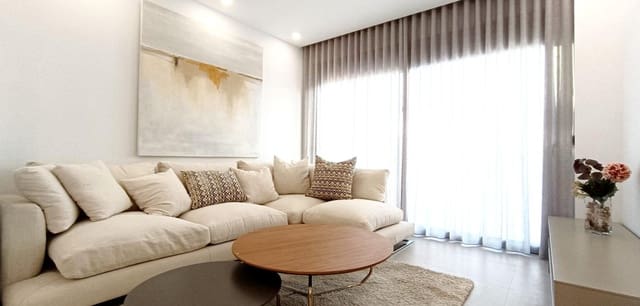 3 soveværelse Villa til salg i Benijófar med swimmingpool - € 449.000 (Ref: 9021405)