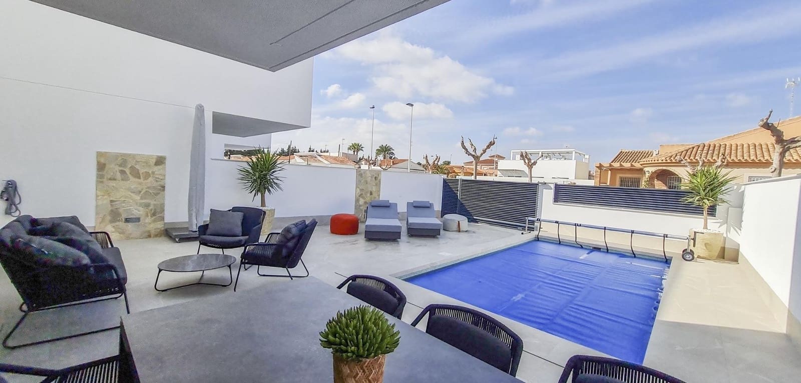 3 bedroom Villa for sale in San Pedro del Pinatar with pool - € 439,000 (Ref: 9021408)