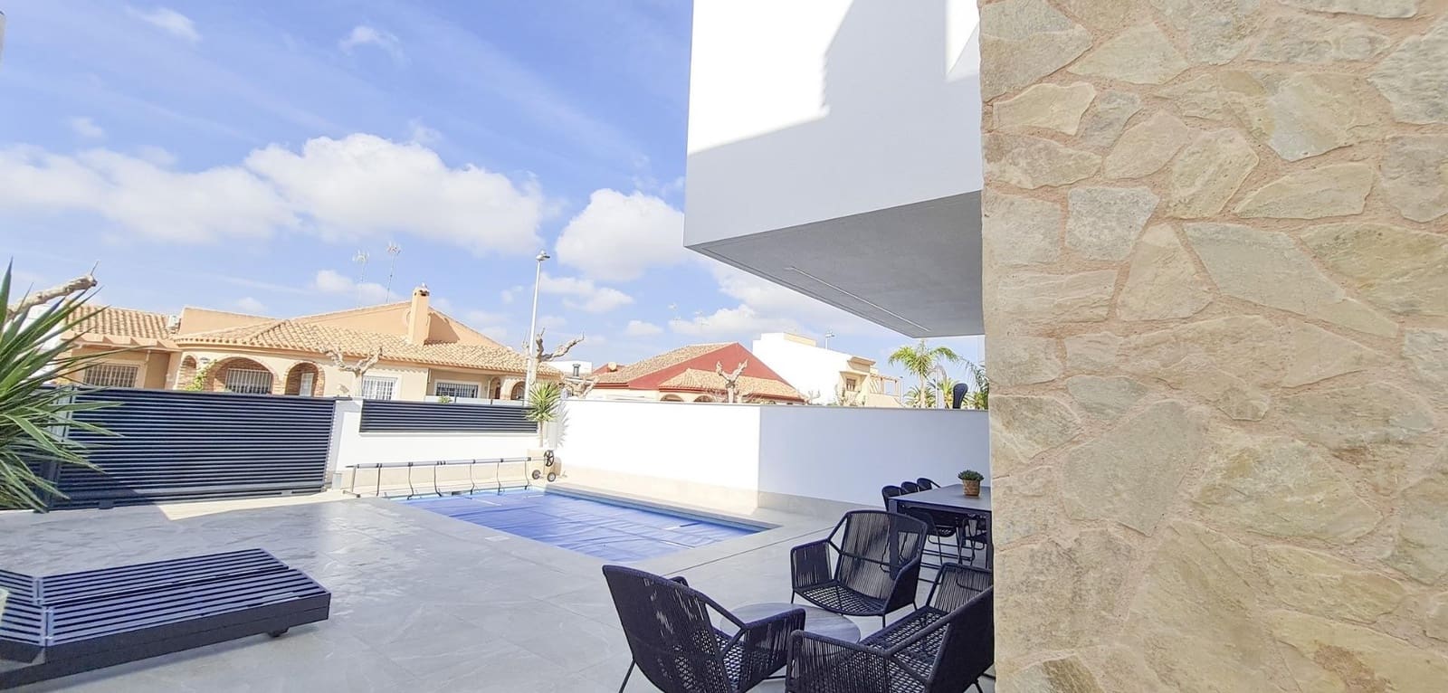 3 bedroom Villa for sale in San Pedro del Pinatar with pool - € 439,000 (Ref: 9021408)