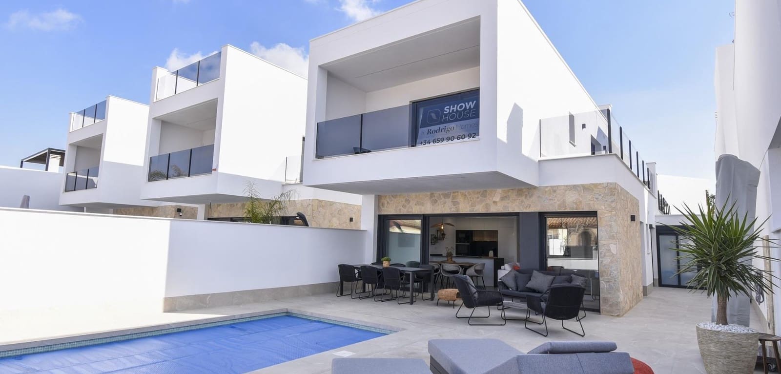 3 bedroom Villa for sale in San Pedro del Pinatar with pool - € 439,000 (Ref: 9021408)